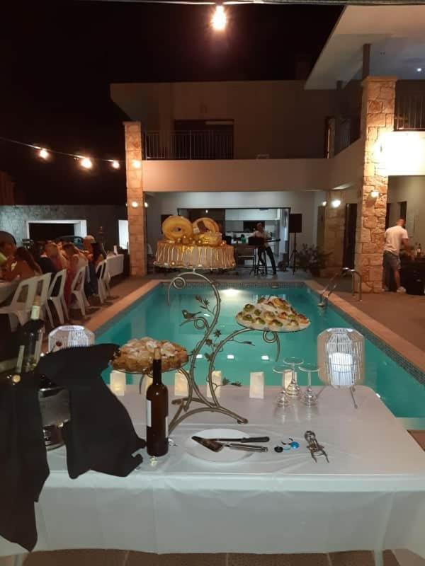 Villa Angela Dhrousha Экстерьер фото